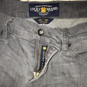 Lucky Brand Charlie Skinny Jeans 🍀